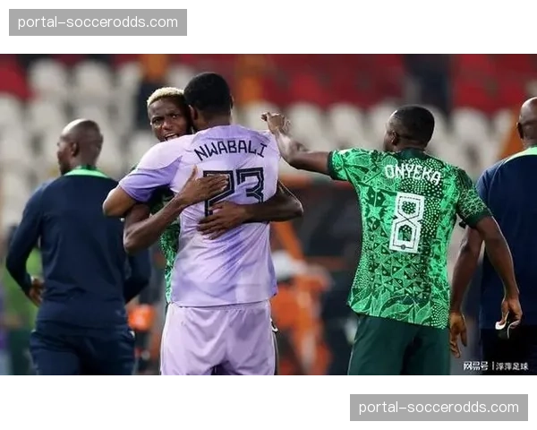 非洲区C组：尼日利亚客场2-0战胜南非，重回小组第一
